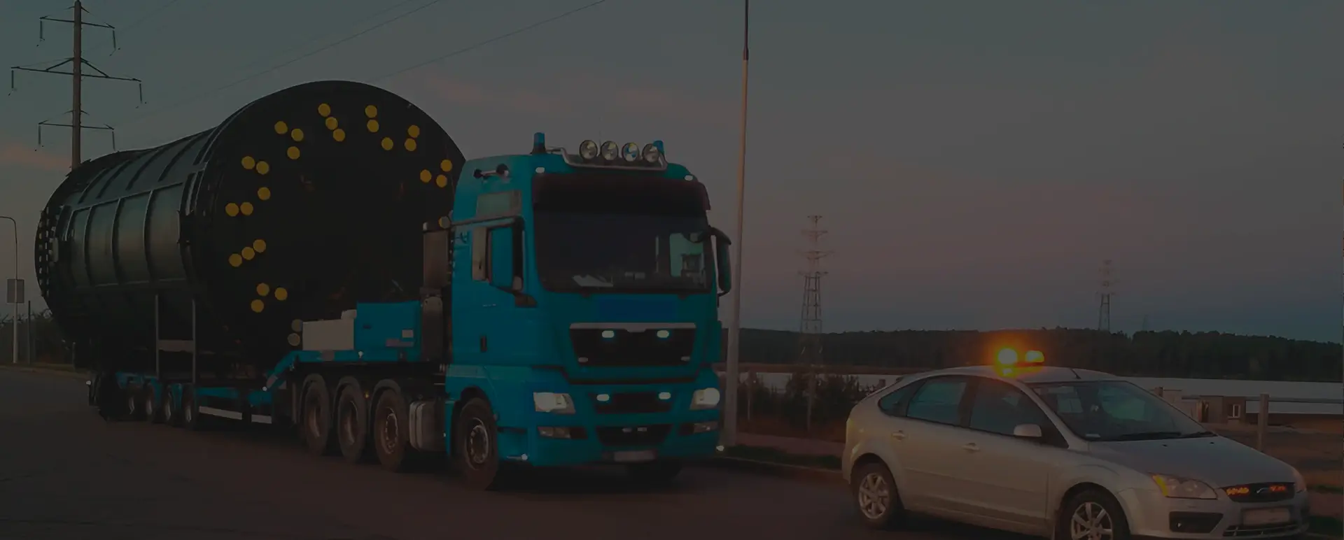 Грузоперевозки особых грузов с большой шириной и высотой в городе Новомосковск (Центральный округ - Тульская область)